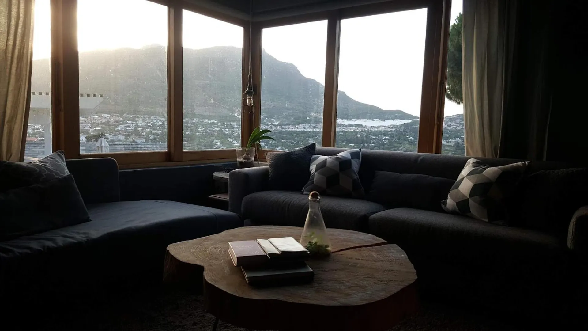 Ocean & Mountain View Home With Pool And Garden Κέιπ Τάουν